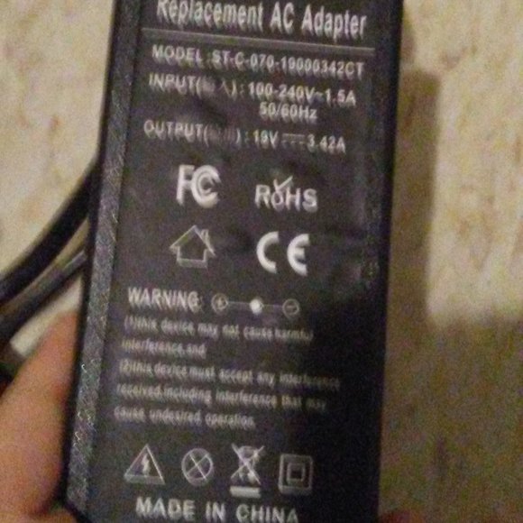ACER Replacement charger/AC adapter - Picture 1 of 2